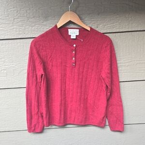 Eddie Bauer Red Ribbed At Fine Italian Merino Wool Henley Sweater Cropped Large